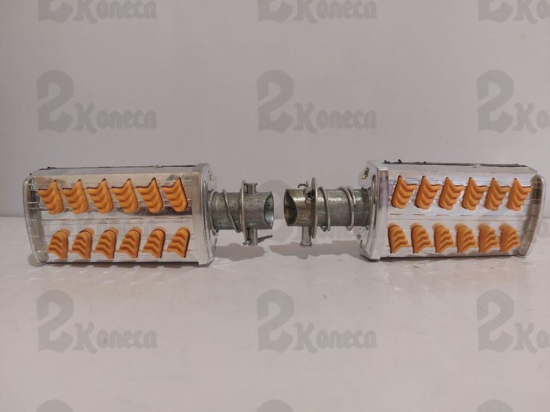 Накладки на підніжку пасижира Дельта Хром 7065 фото